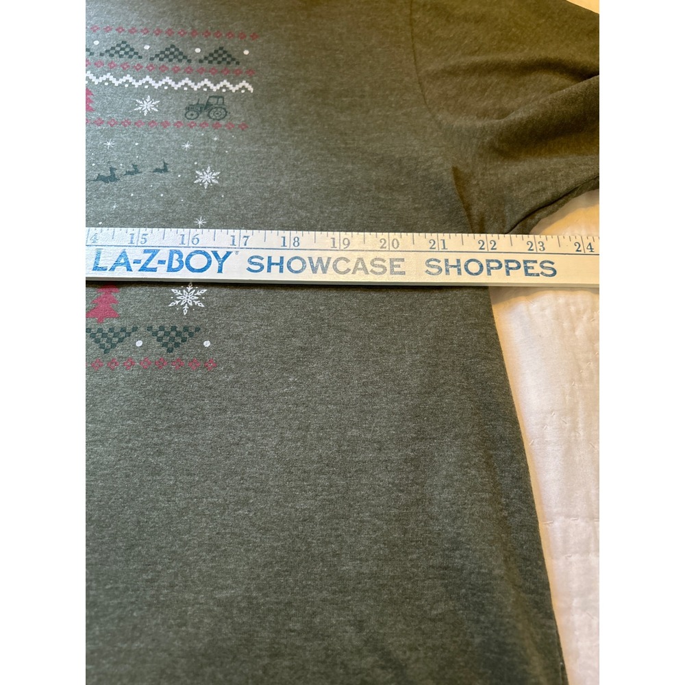 Pivotal Partners Mens XL Christmas Tractor Graphic T-Shirt Heather Olive Green - Picture 5 of 6
